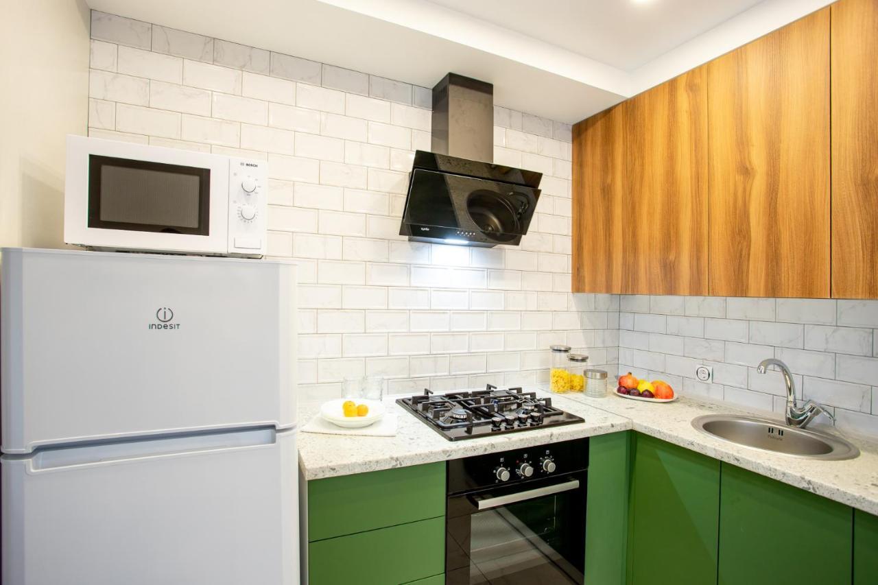 Luxury Apartment With 2 Bedrooms In The City Center 尼古拉耶夫 外观 照片